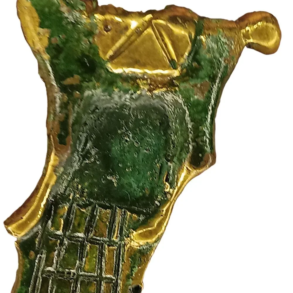 Vintage Llama Alpaca Shaped Beer Nottle Opener Green And Gold Metal 4